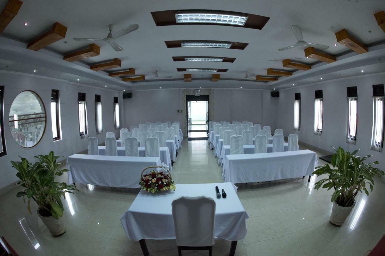 โรงแรมเอเดน บวนมาถวต ภายนอก รูปภาพ